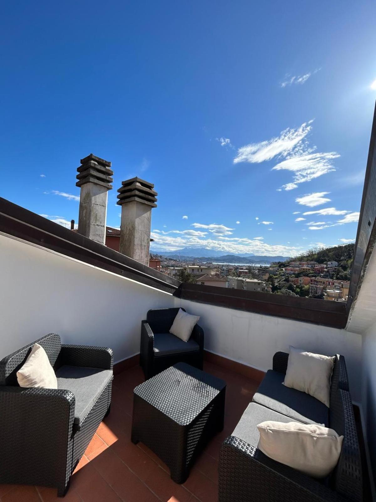 Casa Sarina Modern Apartment With City And Sea View Up To 6 Ppl Garage On Request La Spezia Exteriér fotografie